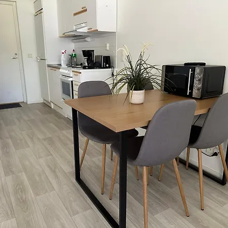 Mysig Laegenhet Apartman *